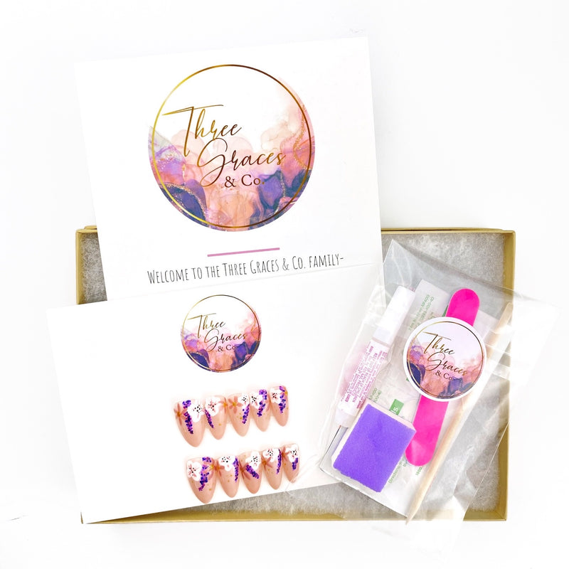 The Graces - Three Graces & Co. press on nails glue on nails stick on nails